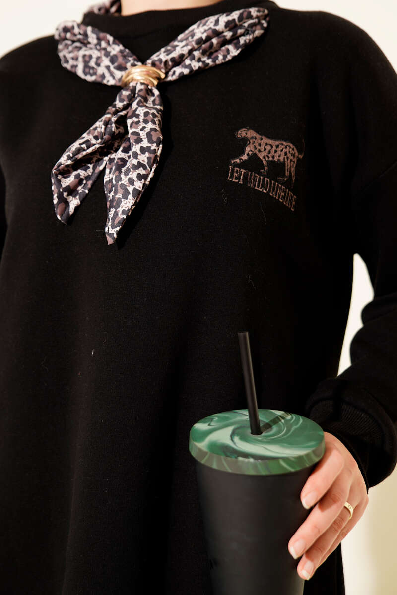 Leopar Fularlı Üç İplik Tunik