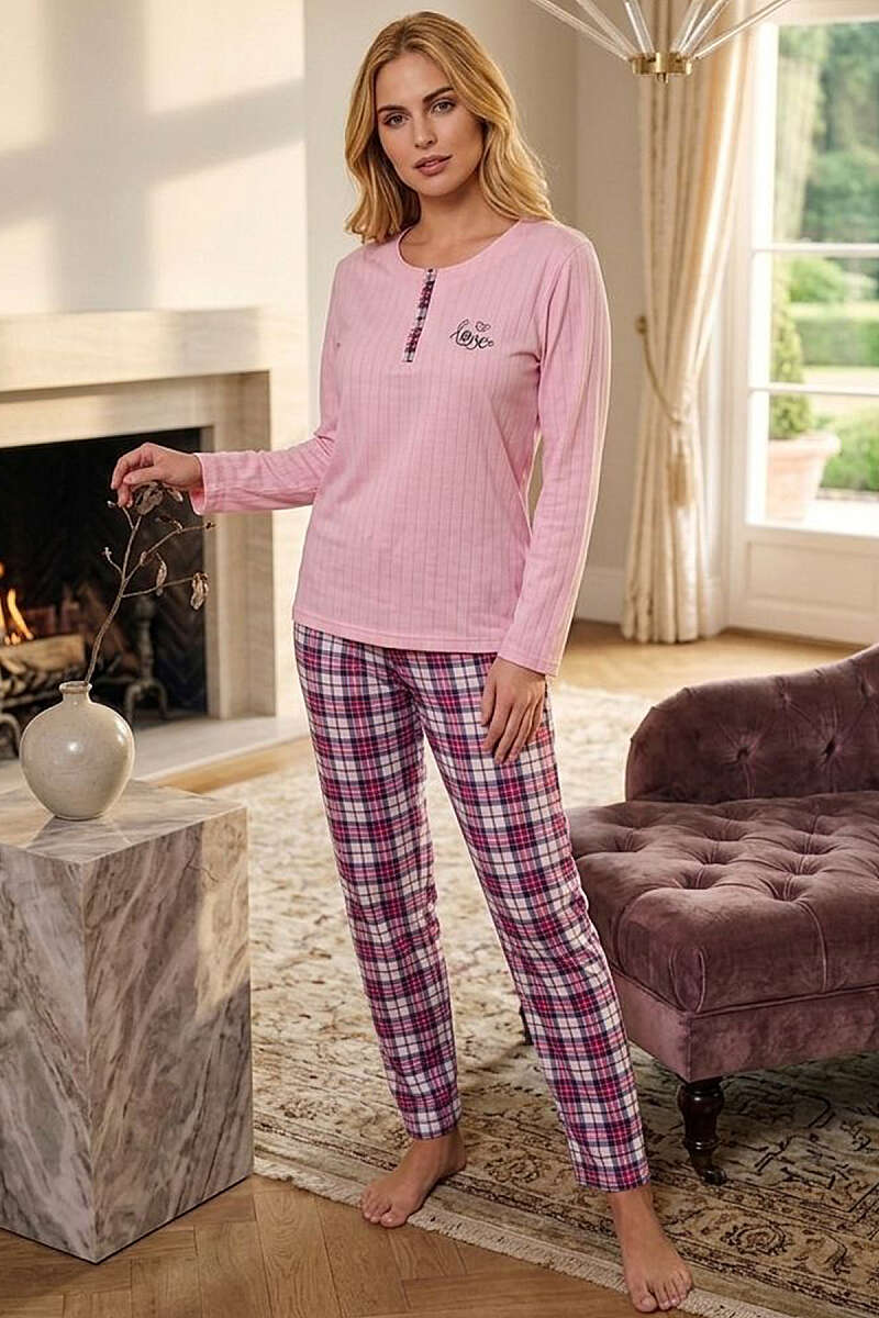 Love Nakışlı Ekose Desen Pijama Takımı
