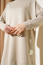https://cdn.pazarium.com.tr/loysa-armali-basic-tunik-bej-613567-14-B.jpg