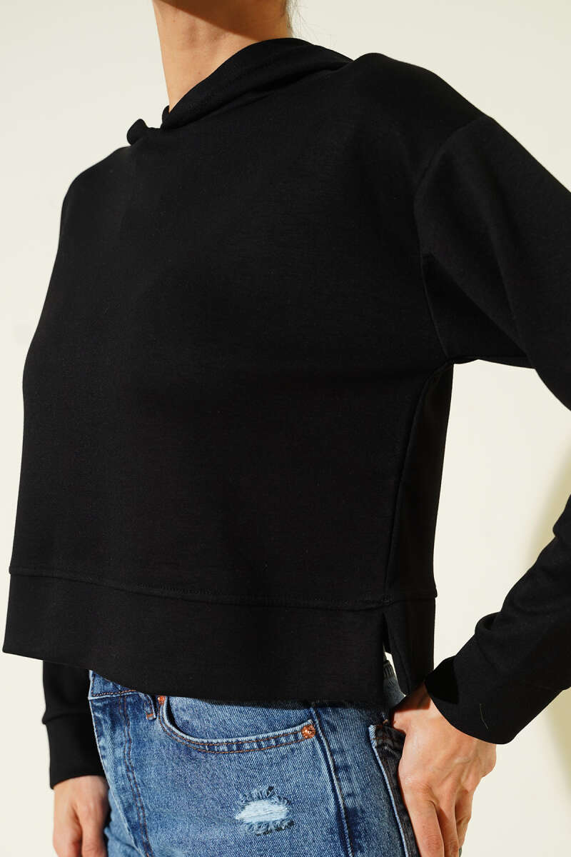Loyşa Kapüşonlu Kısa Sweatshirt