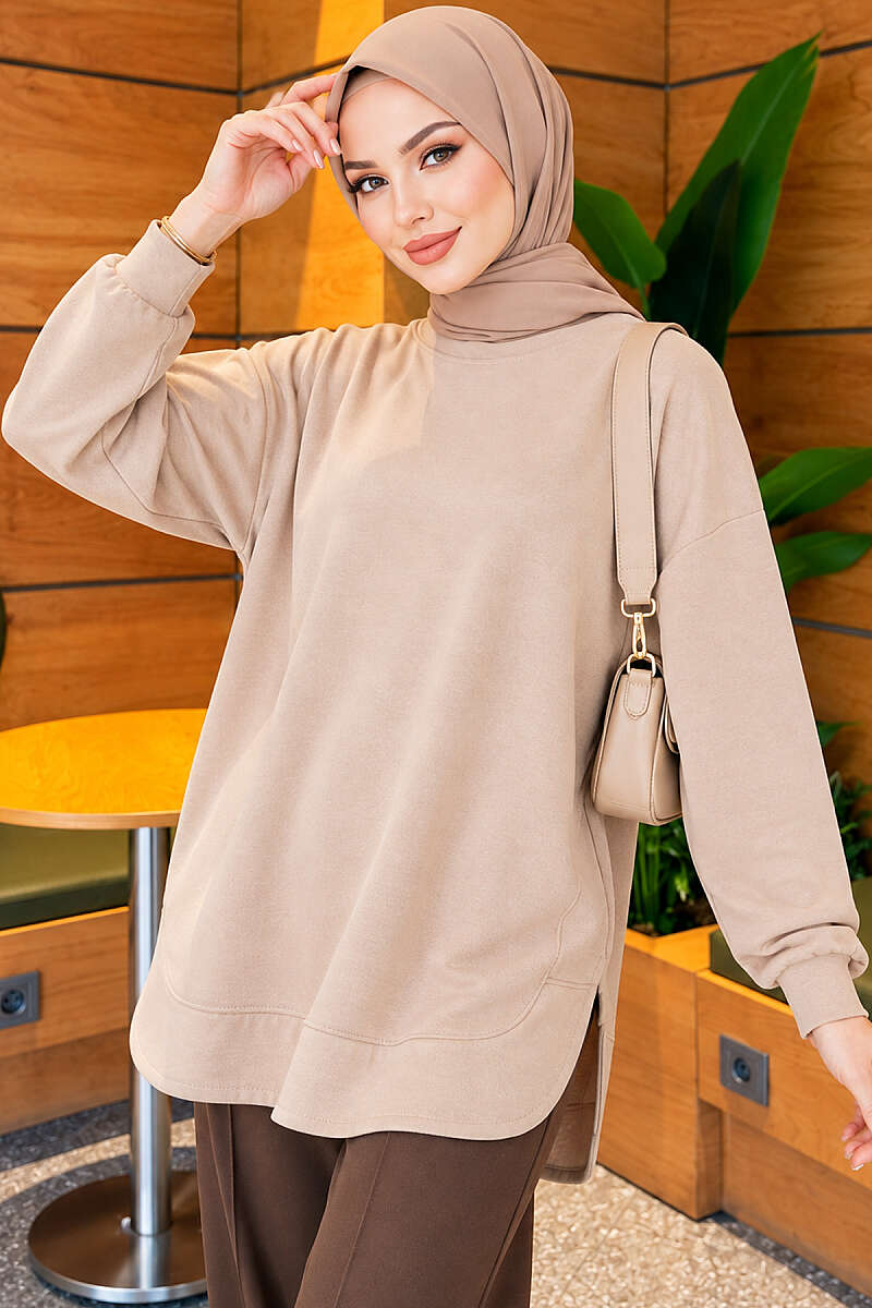 https://cdn.pazarium.com.tr/loysa-oval-kesim-oversize-tunik-bej-841402-17-B.jpg