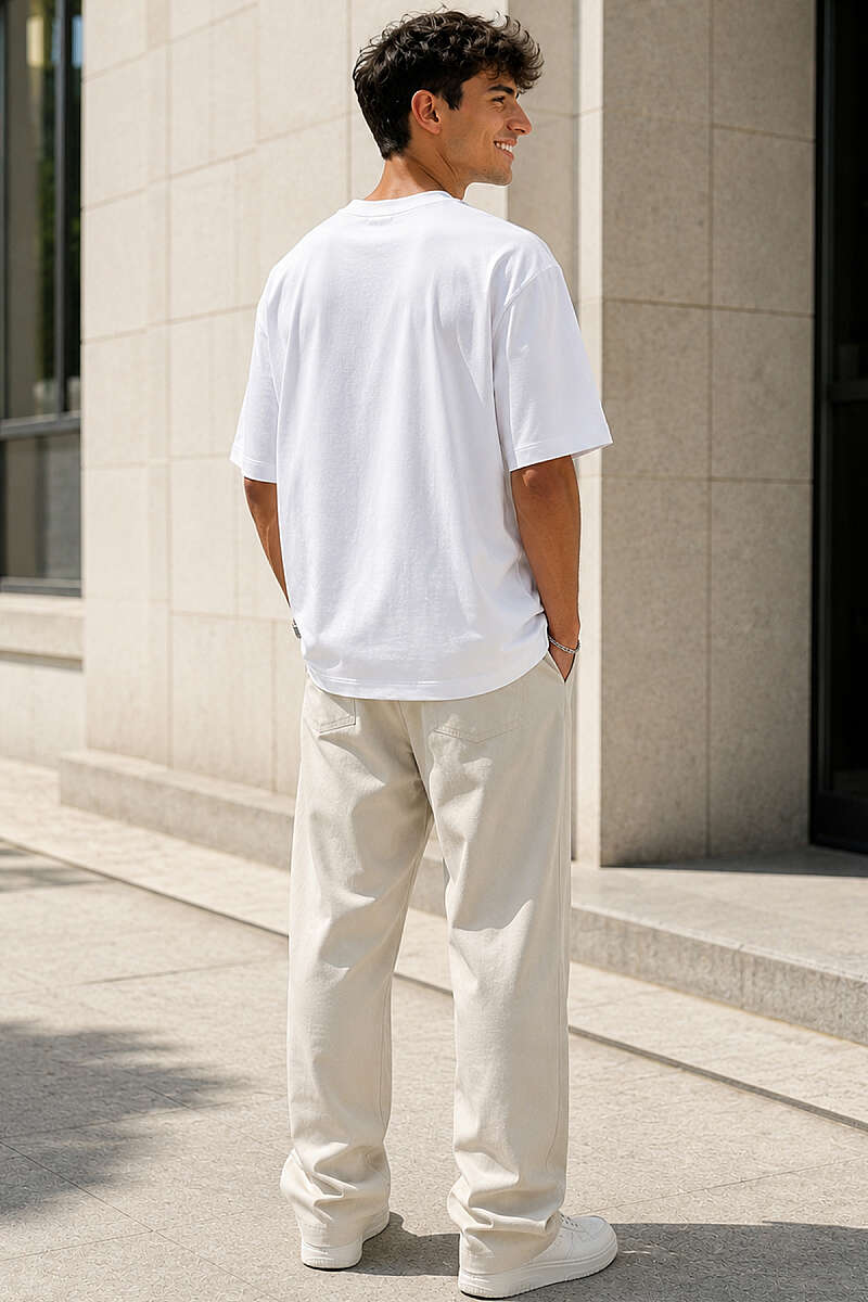 https://cdn.pazarium.com.tr/loysa-oversize-erkek-t-shirt-beyaz-785627-19-B.jpg