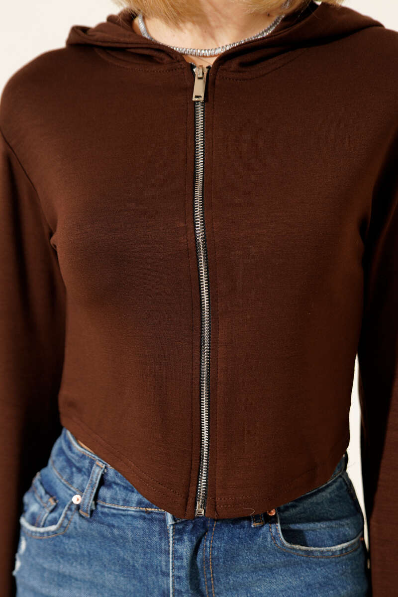 Loyşa Parmak Geçirmeli Crop Hırka
