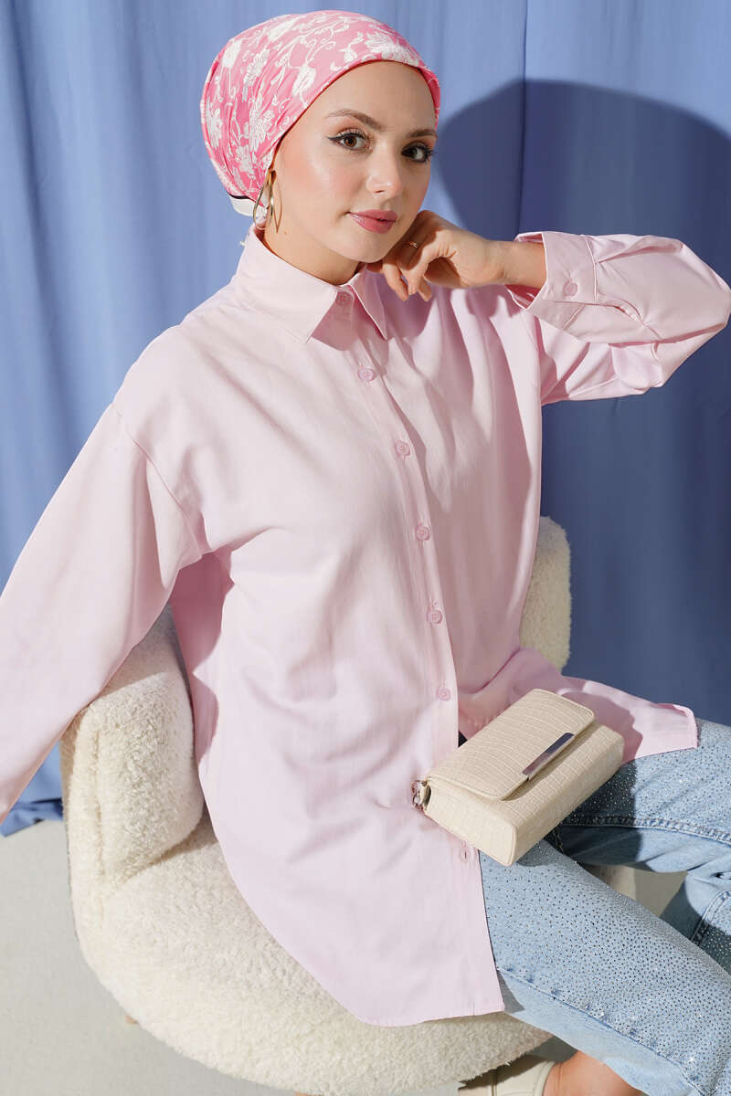 https://cdn.pazarium.com.tr/manset-dugmeli-duz-gomlek-pembe-740385-18-B.jpg