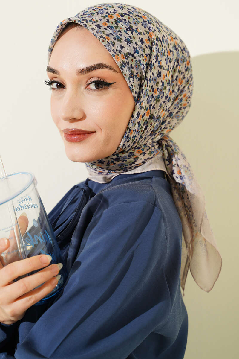 Mini Çiçek Detaylı Eşarp