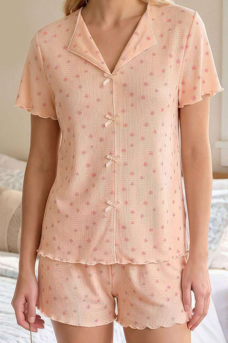 Mini Çiçekli Şortlu Pijama Takımı Yavru Ağzı