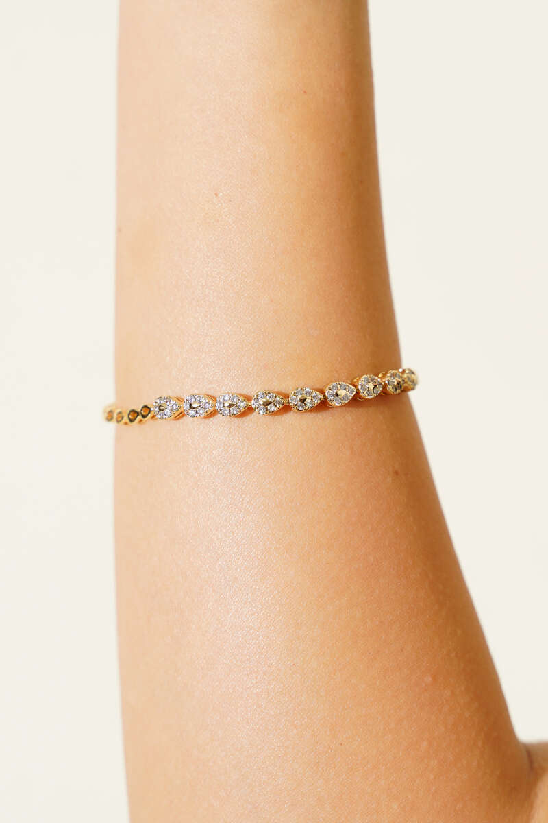 https://cdn.pazarium.com.tr/mini-damla-tasli-bileklik-gold-679099-16-B.jpg
