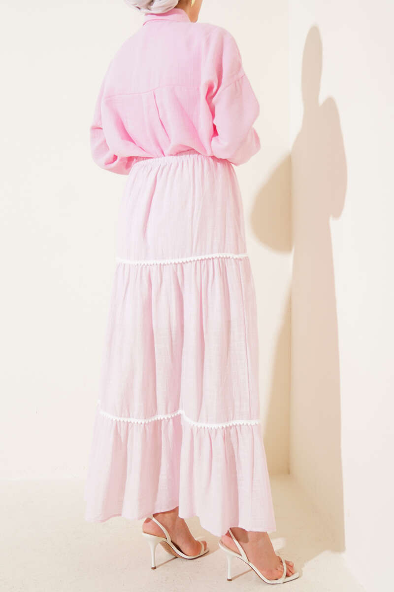 https://cdn.pazarium.com.tr/mini-pon-pon-detayli-etek-pembe-652420-15-B.jpg