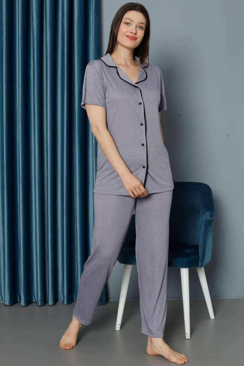 https://cdn.pazarium.com.tr/mini-puantiyeli-kisa-kol-pijama-takimi-lila-582649-13-B.jpg