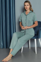 https://cdn.pazarium.com.tr/mini-puantiyeli-kisa-kol-pijama-takimi-mint-582646-13-B.jpg