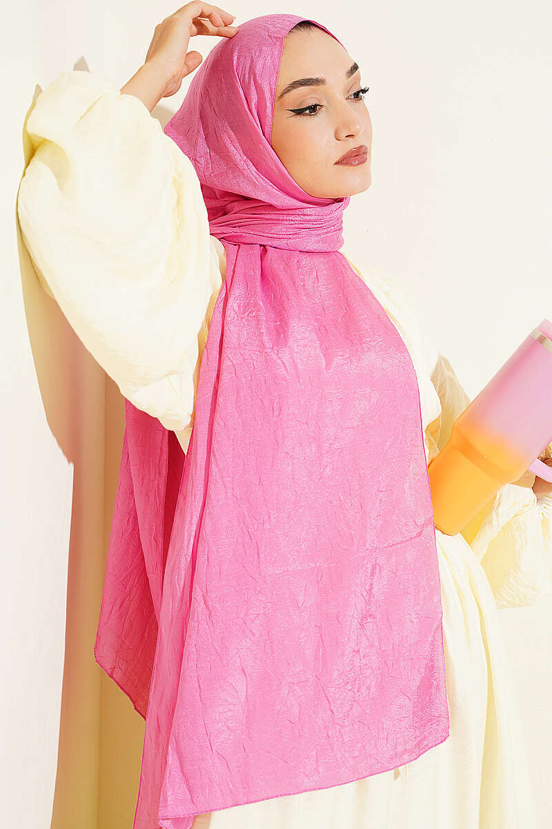 https://cdn.pazarium.com.tr/monogram-desenli-kras-sal-pembe-813780-20-B.jpg