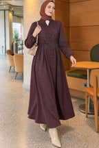 Vestido de mezclilla con pliegues frontales y cinturón de cuerda índigo