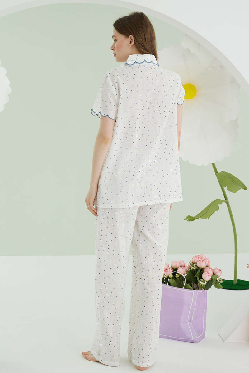https://cdn.pazarium.com.tr/nbb-puantiyeli-keten-pijama-takimi-mavi-614650-14-B.jpg