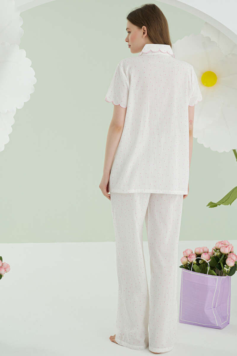 https://cdn.pazarium.com.tr/nbb-puantiyeli-keten-pijama-takimi-pembe-614647-14-B.jpg