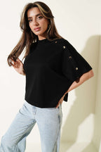Omuz Detaylı T-shirt