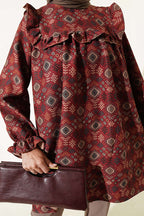 https://cdn.pazarium.com.tr/omuz-firfirli-desenli-tunik-bordo-816564-20-B.jpg
