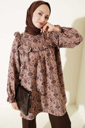 https://cdn.pazarium.com.tr/omuz-firfirli-desenli-tunik-camel-816565-20-B.jpg