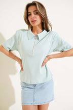 https://cdn.pazarium.com.tr/omuz-vatkali-fermuarli-t-shirt-su-yesili-635505-15-B.jpg