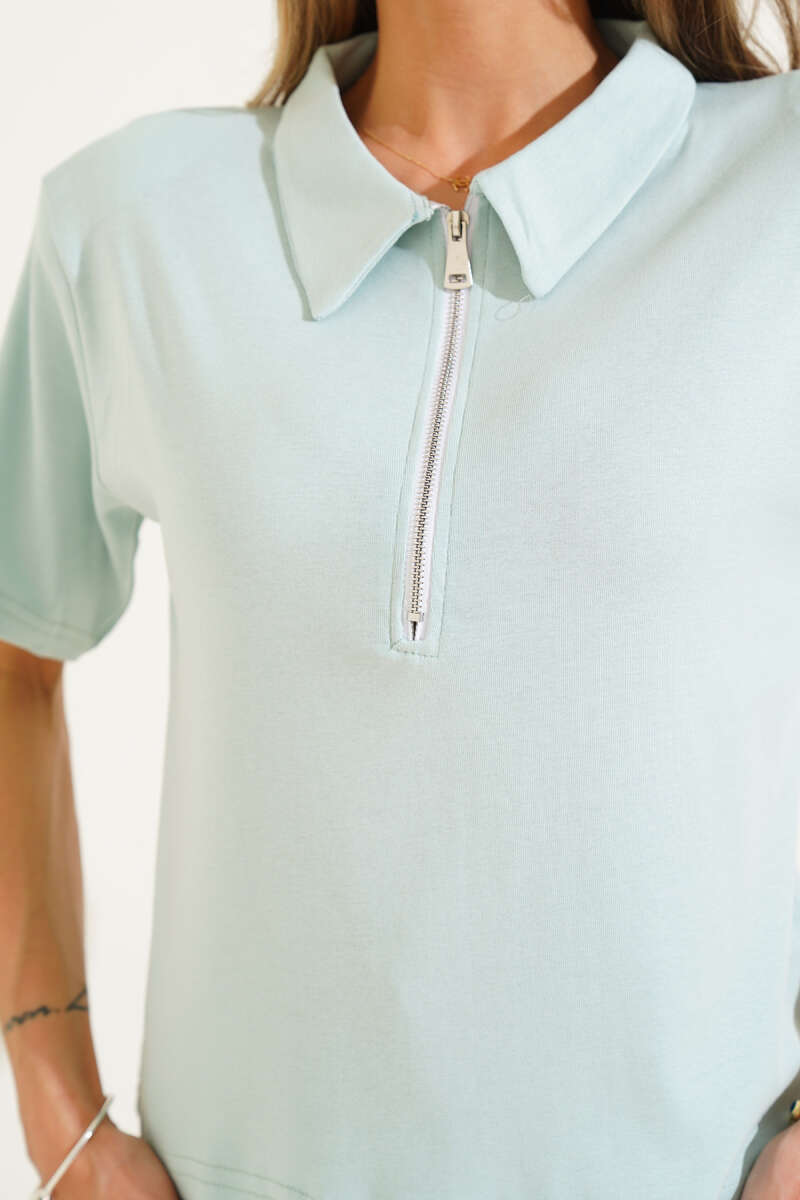 https://cdn.pazarium.com.tr/omuz-vatkali-fermuarli-t-shirt-su-yesili-635507-15-B.jpg