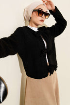 https://cdn.pazarium.com.tr/onu-baglamali-buklet-kisa-kimono-siyah-709620-17-B.jpg