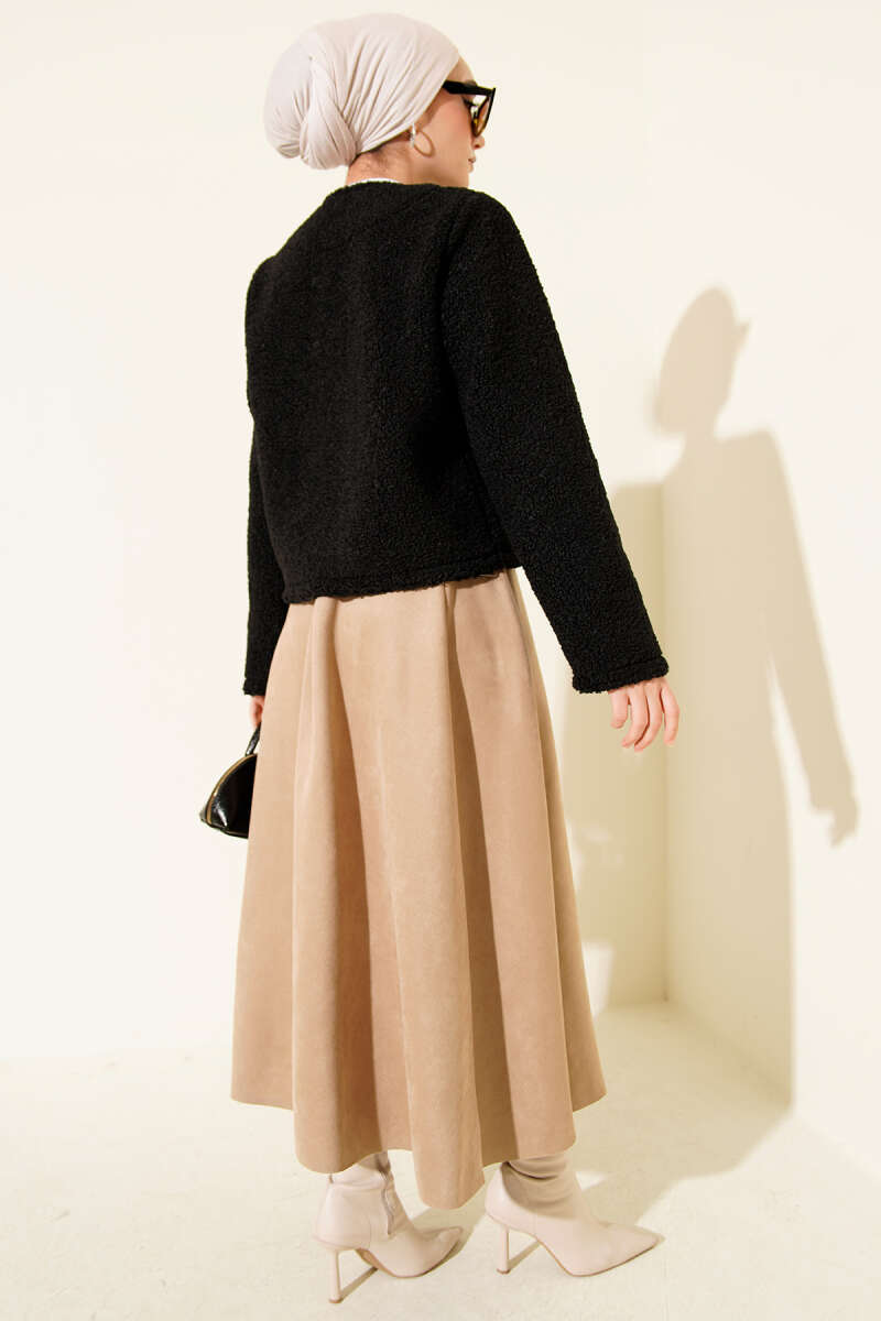 https://cdn.pazarium.com.tr/onu-baglamali-buklet-kisa-kimono-siyah-709624-17-B.jpg