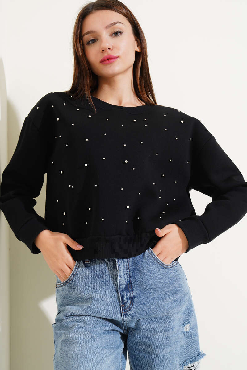 Önü Boncuklu Üç İplik Kısa Sweatshirt
