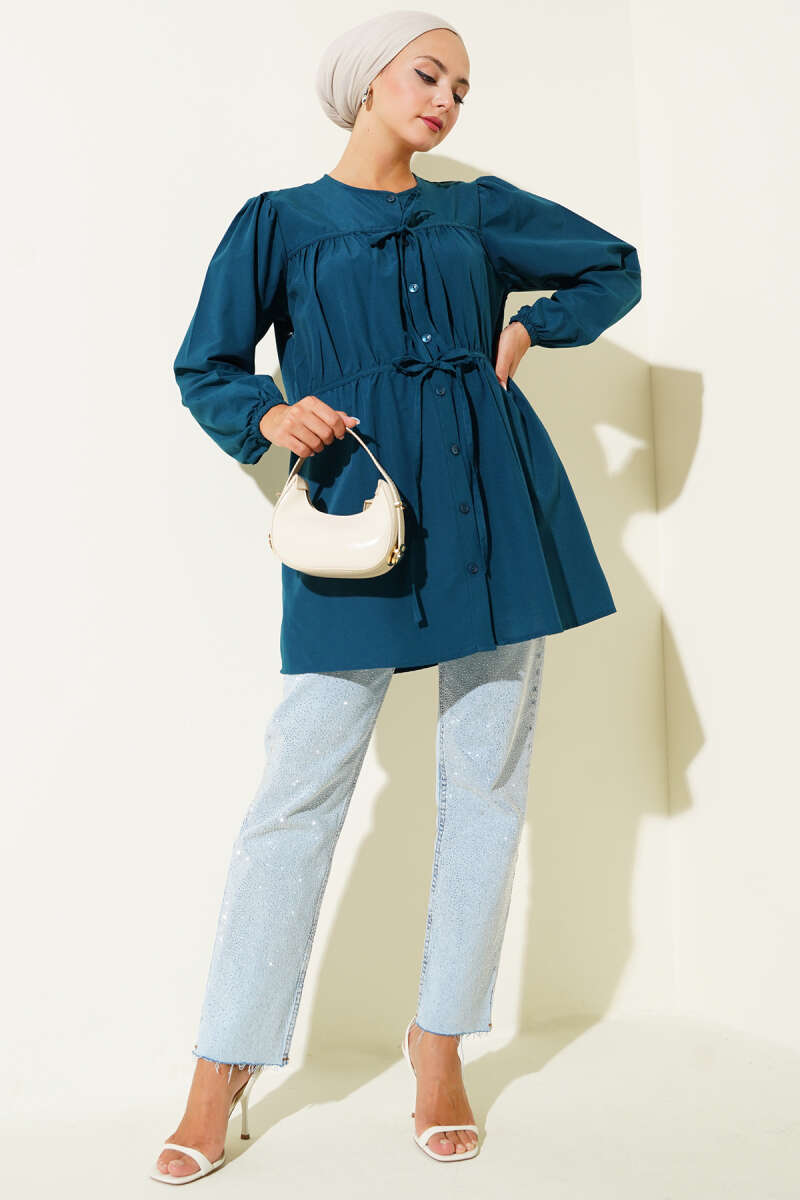 Önü Büzgülü Bağcıklı Gömlek