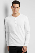 https://cdn.pazarium.com.tr/onu-citcitli-waffle-sweatshirt-beyaz-695009-16-B.jpg