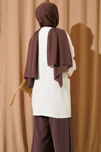 https://cdn.pazarium.com.tr/orgu-biyeli-baglamali-keten-kimono-bej-810302-14-B.jpg