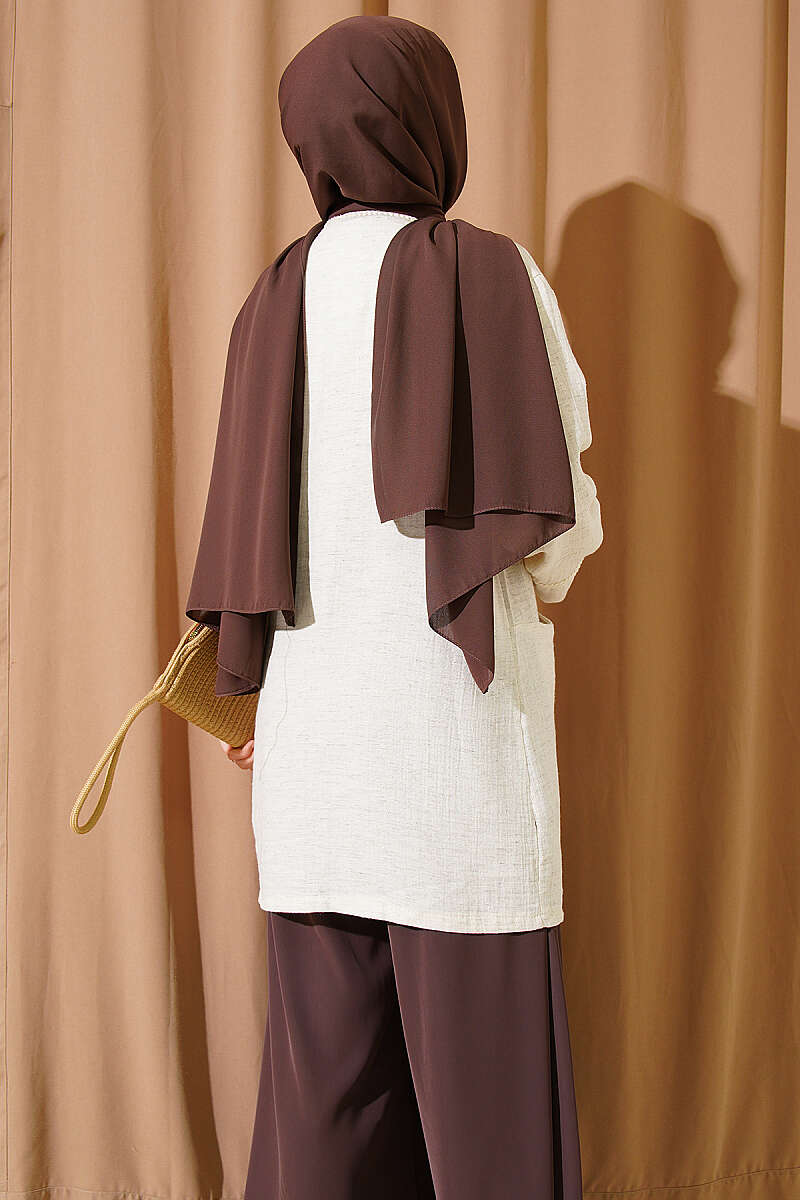 https://cdn.pazarium.com.tr/orgu-biyeli-baglamali-keten-kimono-bej-810302-14-B.jpg