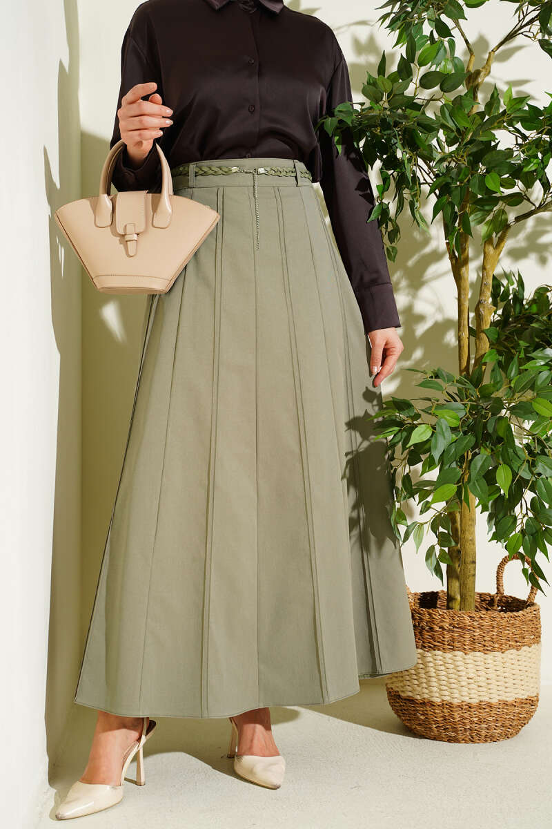 Knitted Belted Chambray Skirt