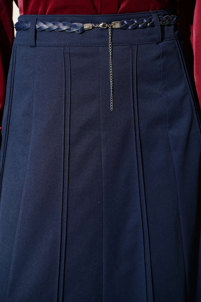 Knitted Belted Chambray Skirt