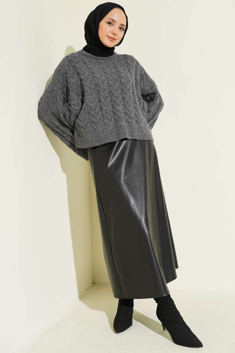 Braided Shabby Knitted Sweater