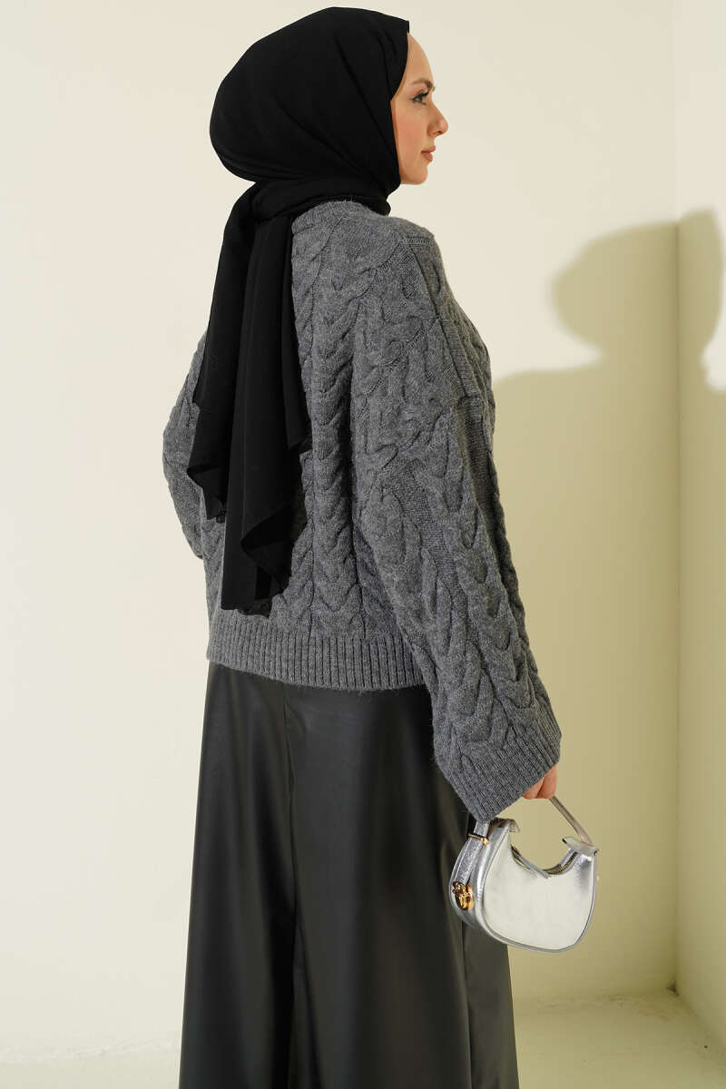 Braided Shabby Knitted Sweater