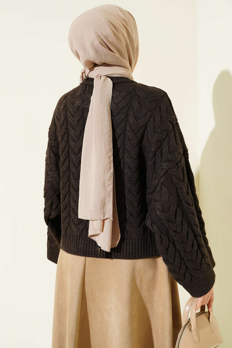 Braided Shabby Knitted Sweater