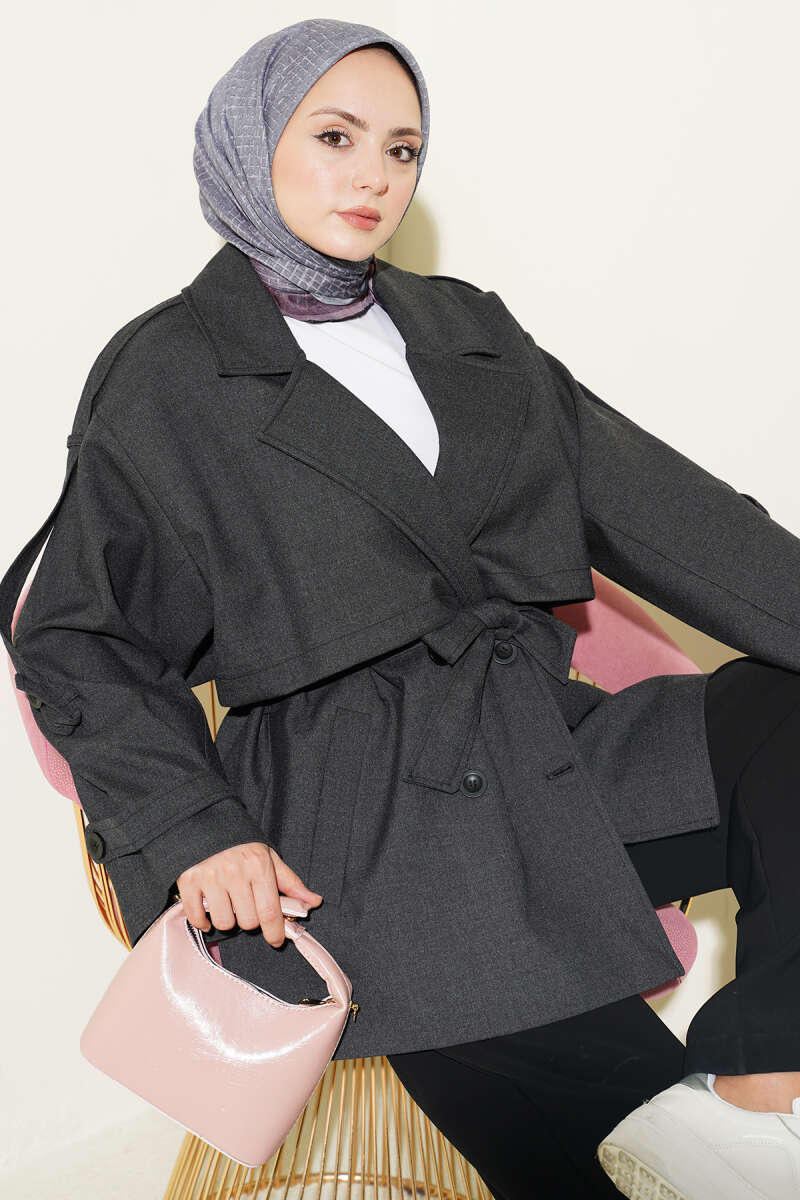 Oversize Apoletli Düğmeli Kısa Trençkot