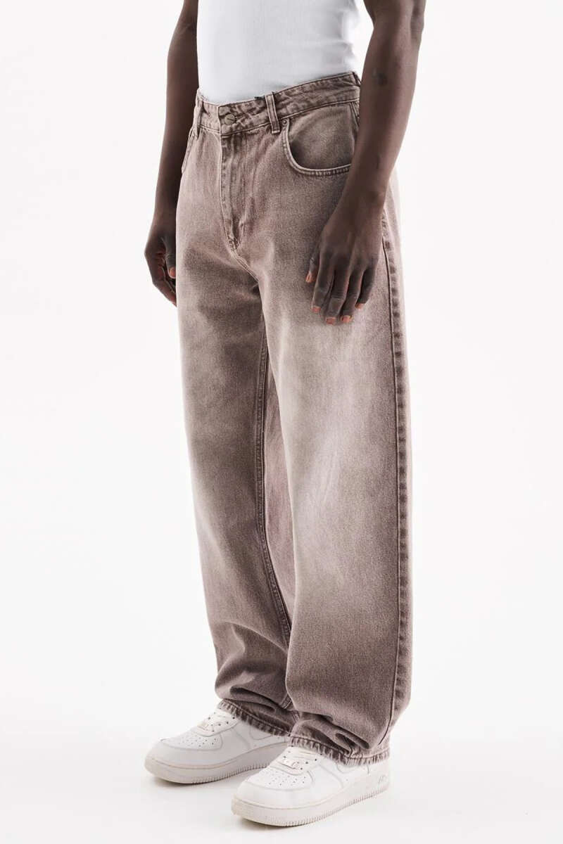 https://cdn.pazarium.com.tr/oversize-baggy-jean-erkek-pantolon-acik-kahve-731639-17-B.jpg