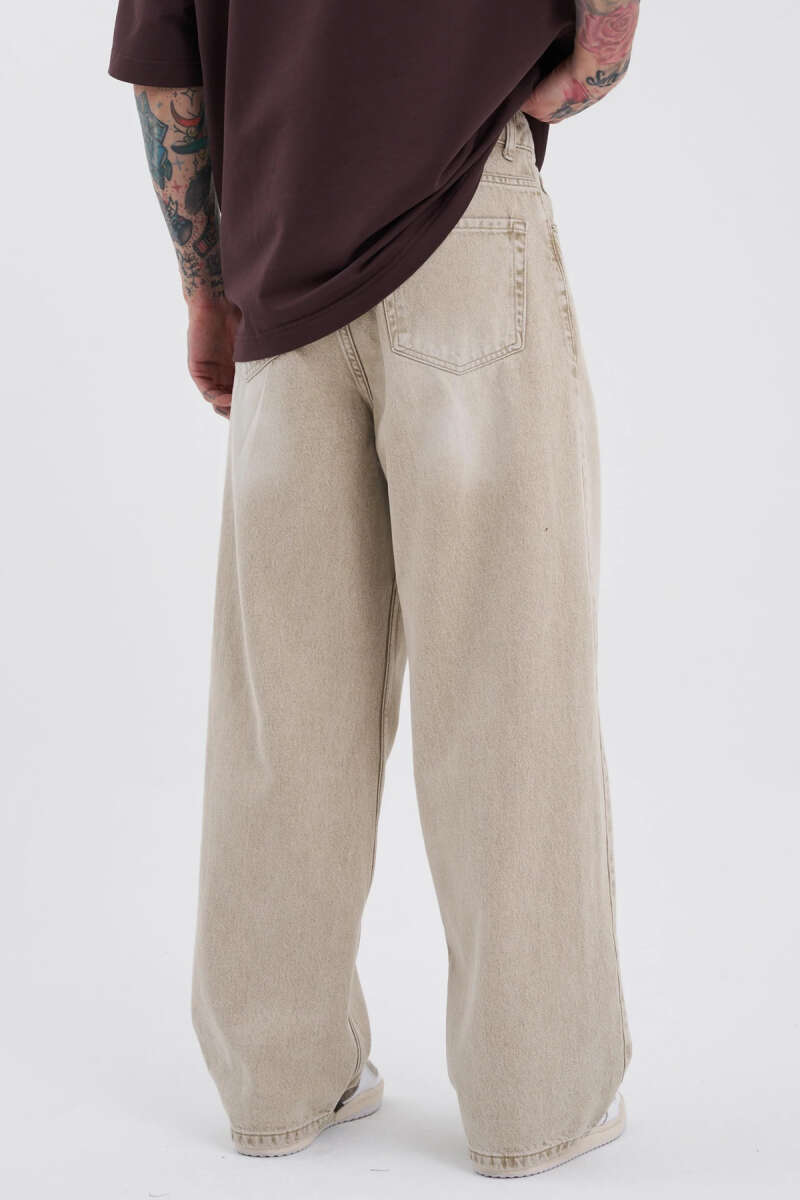 https://cdn.pazarium.com.tr/oversize-baggy-jean-erkek-pantolon-bej-731623-17-B.jpg