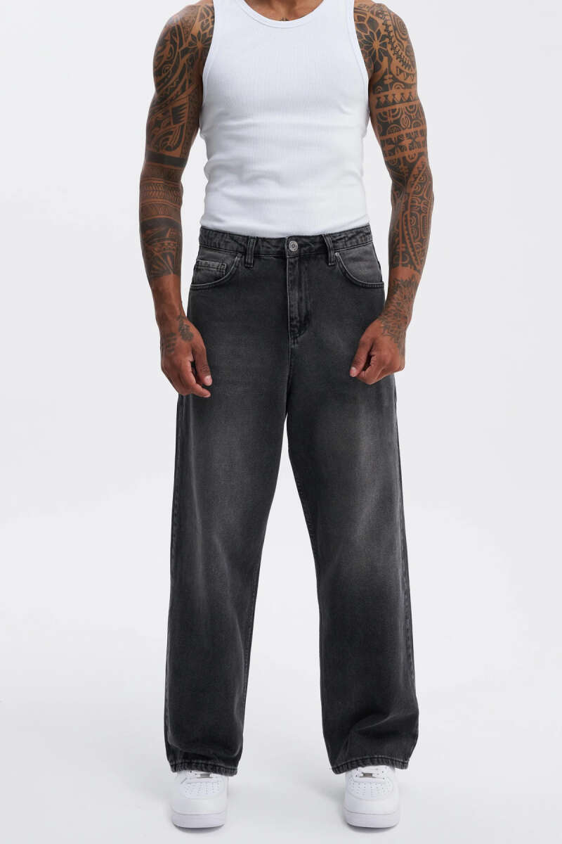 https://cdn.pazarium.com.tr/oversize-baggy-jean-erkek-pantolon-fume-731615-17-B.jpg