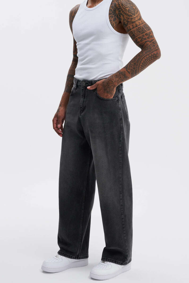 https://cdn.pazarium.com.tr/oversize-baggy-jean-erkek-pantolon-fume-731617-17-B.jpg