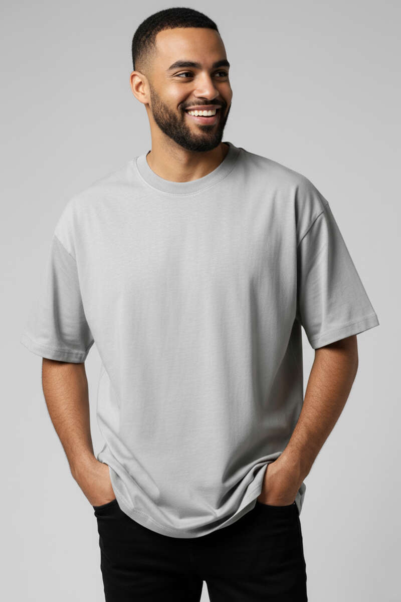 https://cdn.pazarium.com.tr/oversize-basic-erkek-tshirt-gri-705897-17-B.jpg