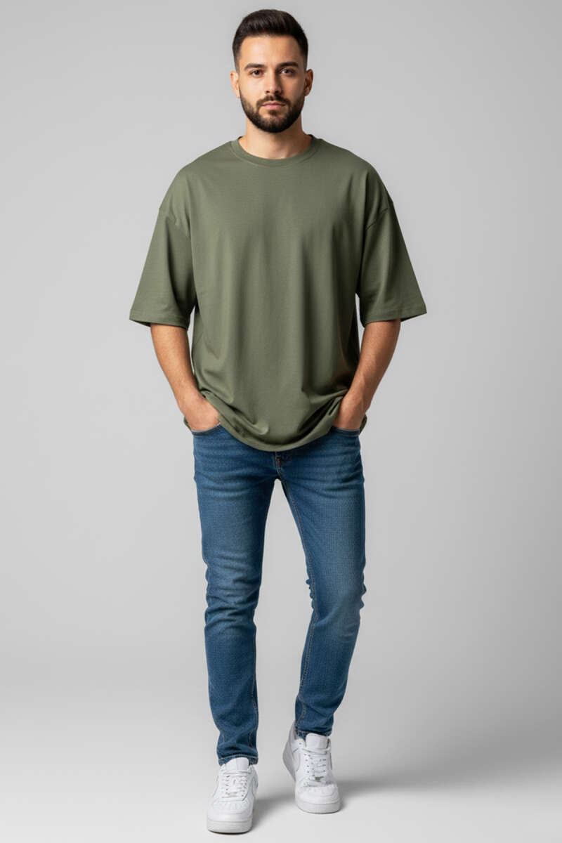 https://cdn.pazarium.com.tr/oversize-basic-erkek-tshirt-haki-705901-17-B.jpg