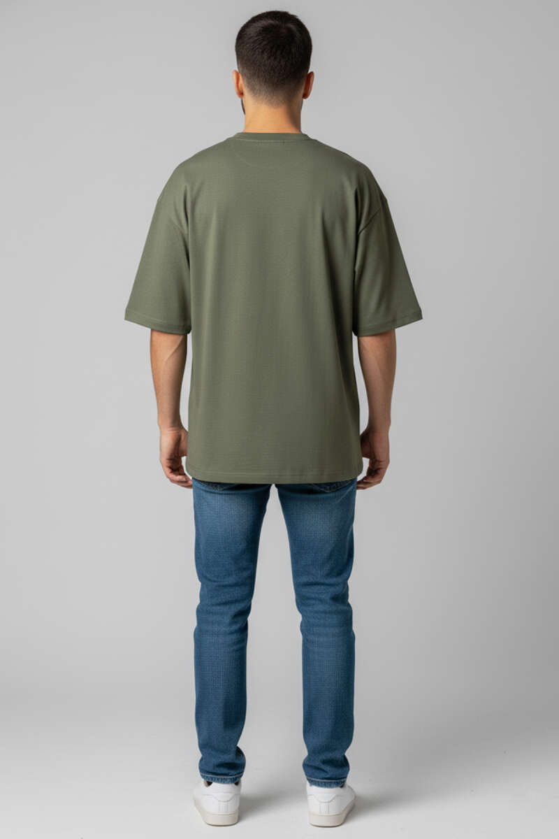 https://cdn.pazarium.com.tr/oversize-basic-erkek-tshirt-haki-705902-17-B.jpg