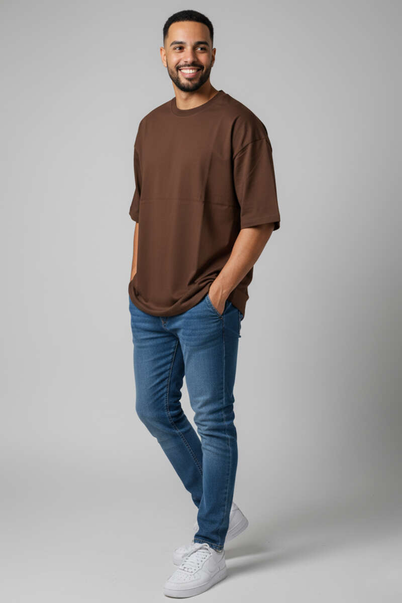 https://cdn.pazarium.com.tr/oversize-basic-erkek-tshirt-kahve-705903-17-B.jpg