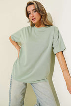 https://cdn.pazarium.com.tr/oversize-basic-t-shirt-mint-795612-19-B.jpg
