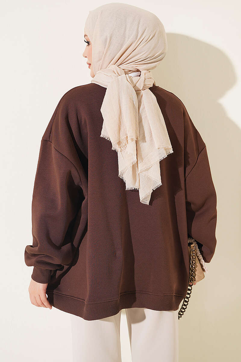 https://www.pazarium.com.tr/oversize-dusuk-omuzlu-tunik-kahve-829577-20-B.jpg
