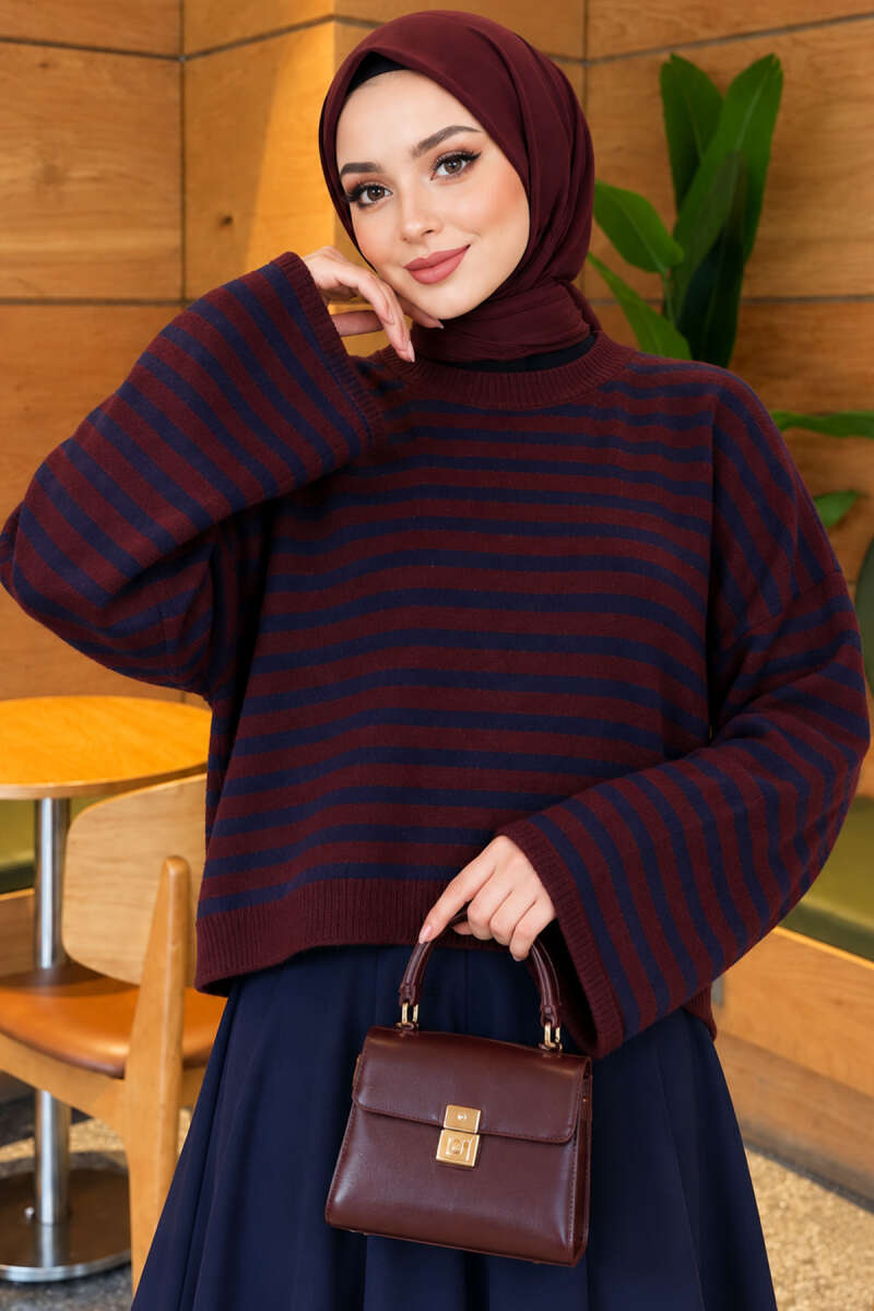 https://www.pazarium.com.tr/oversize-ince-cizgili-triko-kazak-burgonya-832589-20-B.jpg