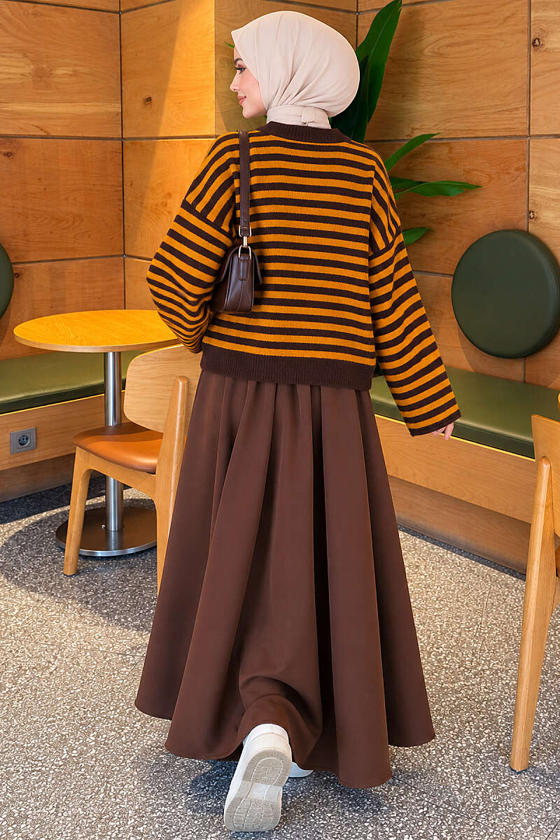 https://cdn.pazarium.com.tr/oversize-ince-cizgili-triko-kazak-hardal-838863-20-B.jpg