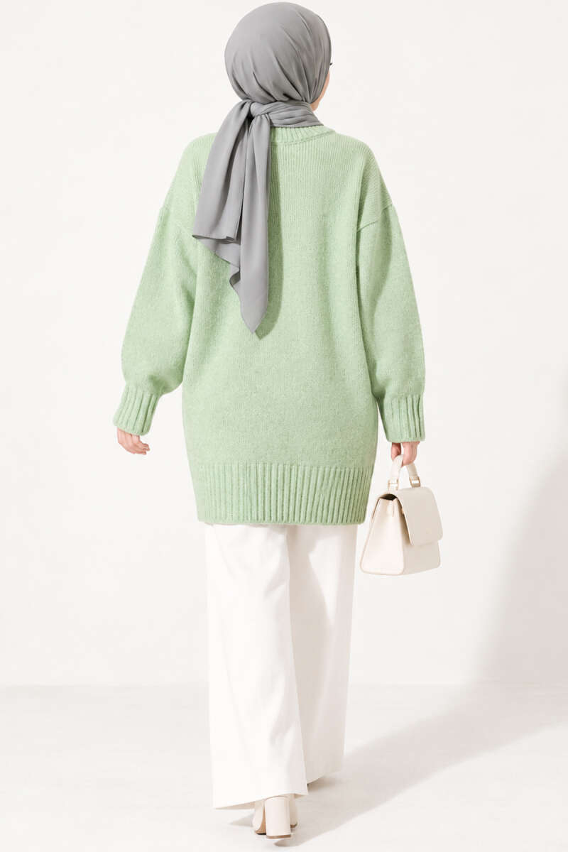 https://cdn.pazarium.com.tr/oversize-ribanali-triko-tunik-cagla-yesili-822582-20-B.jpg