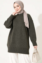 https://cdn.pazarium.com.tr/oversize-ribanali-triko-tunik-fume-822583-20-B.jpg